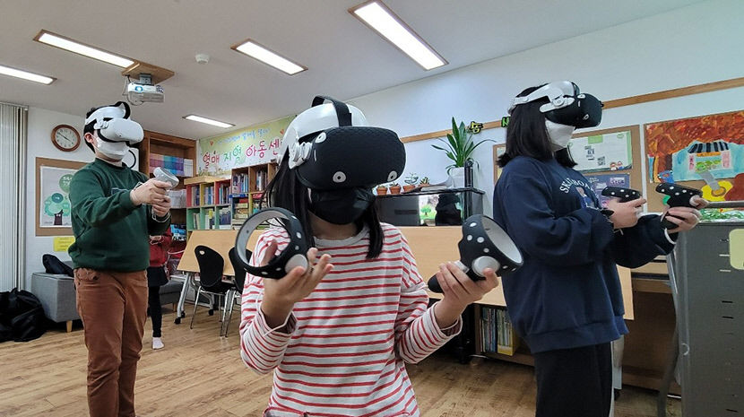 메타버스 교육전문 마니 코리아…메타버스 쉽게 받아들이도록 몸으로 익히는 체험과정 중점 진로탐색 콘텐츠 개발도 박차
