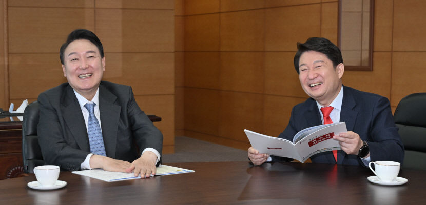 권영진_대구시장_윤석열_당선인_면담3
