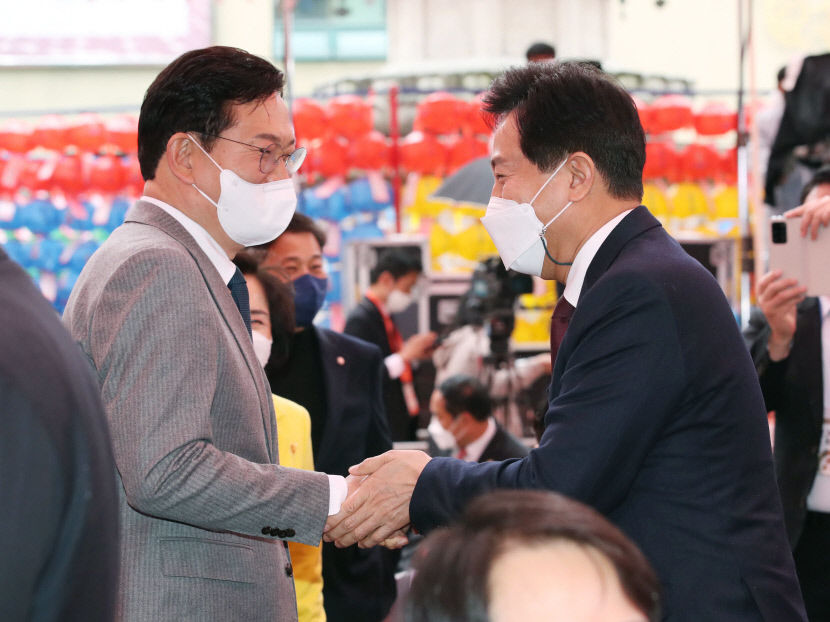 2022040101000028100000551