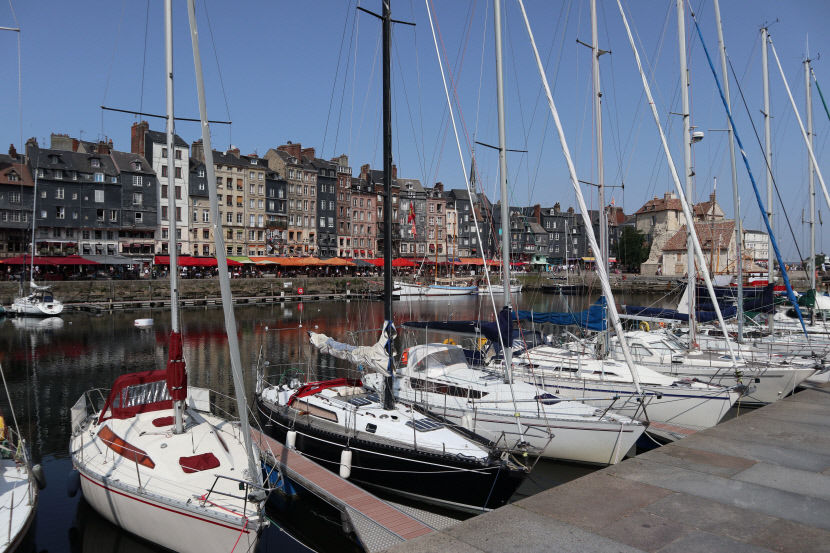 2022041801000550800022601