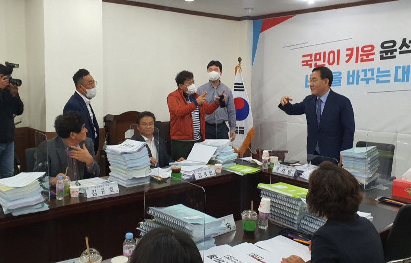 국민의힘 TK 기초단체장 공천 윤곽…곳곳서 반발