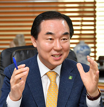 장세철 동화사 신도회장 신도회, 나눔가치 되새겨…지역사회 위해 적극적 보시행 실천