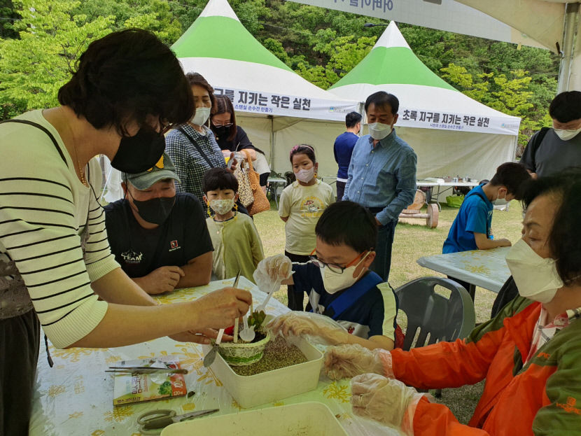 구미 에코랜드 숲·항공 과학체험전 1만여명 참여