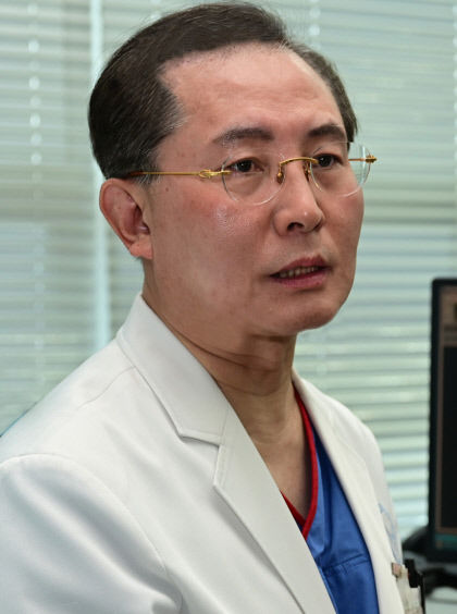 [전문의에게 듣는다] 손목터널증후군…저릿저릿한 손목통증 10분 수술로 OK