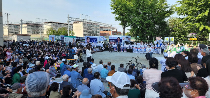 [6.1지방선거]무소속 황병직 영주시장 후보 일은 사람이 하지 정당이 하지 않는다
