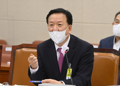 국민의힘, 정호영 장관 후보자 자진 사퇴 목소리 커져