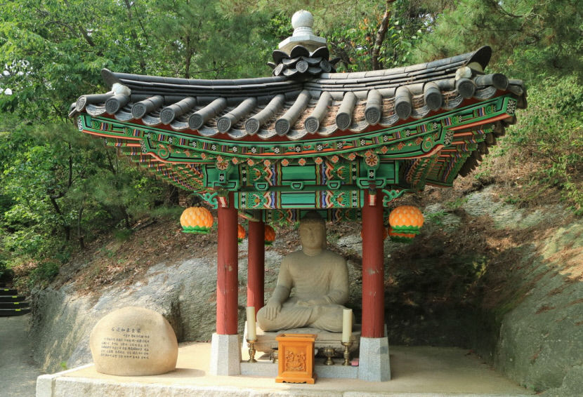 청와대 석불 古都 경주로 돌려주세요…반환 운동 재점화