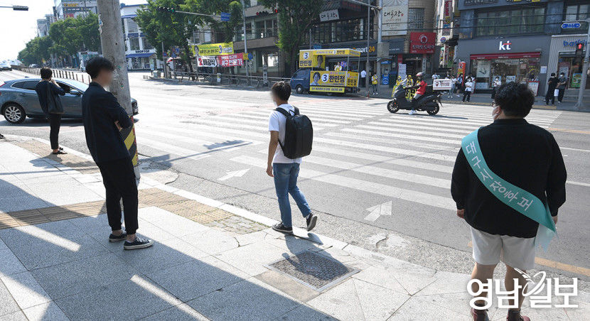 [포토뉴스] 눈길 좀 주세요
