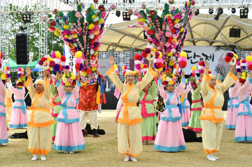 경산자인단오제 10만여명이 즐겨 축제 갈증 해소