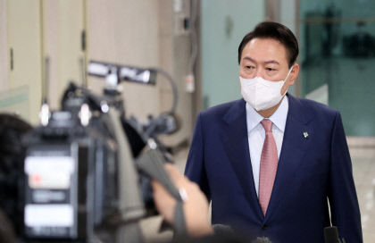 윤 대통령-권 원내대표, 검찰 출신 추가 기용 놓고 상반된 입장