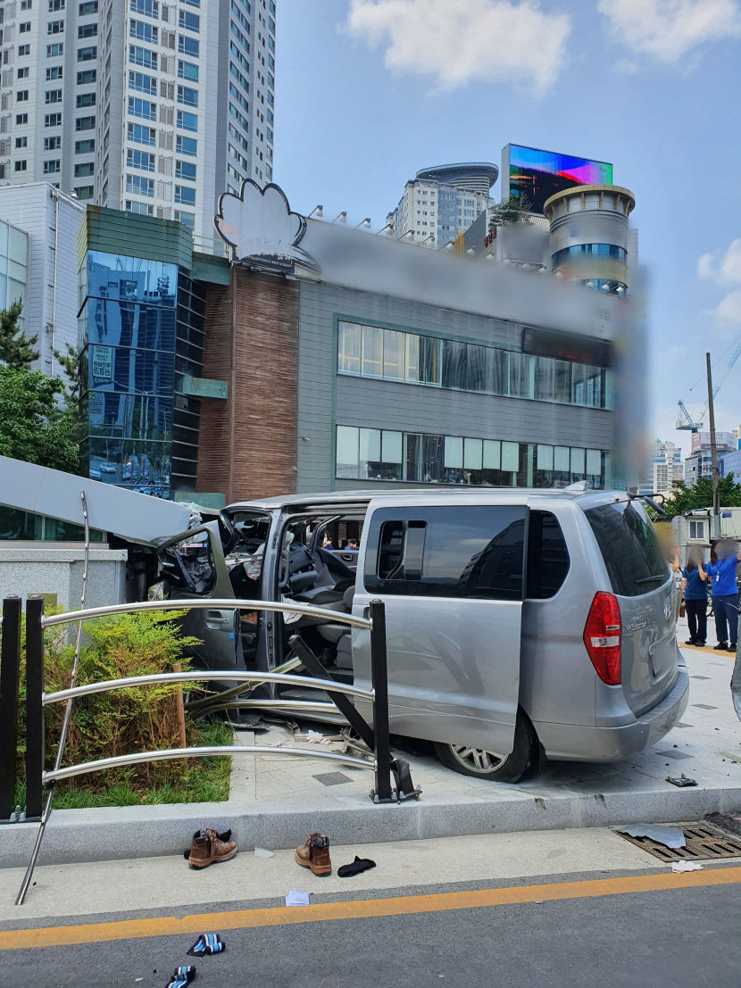 대구 달서구서 음주운전 의심 차량 보행자 덮쳐...보행자 사망 (종합)