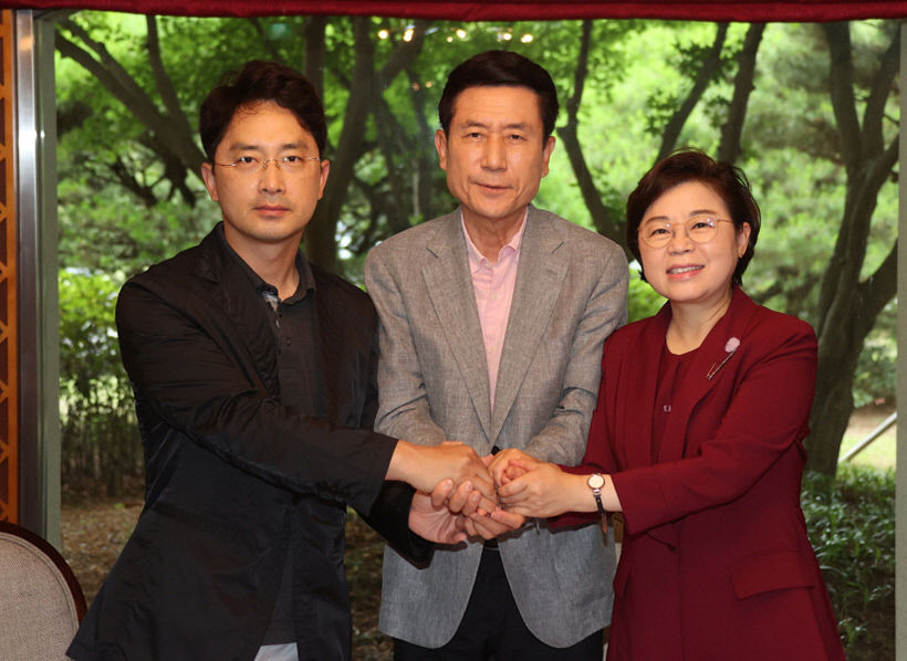 영일만대교 건설 등 사업 추진 총력…李 포항시장, 지역 국회의원들과 합심