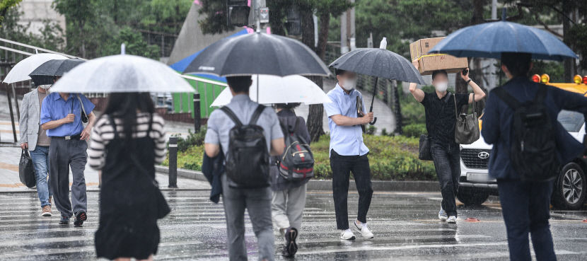 20일 밤부터 제주도 장마 시작…대구경북은 당분간 폭염 지속