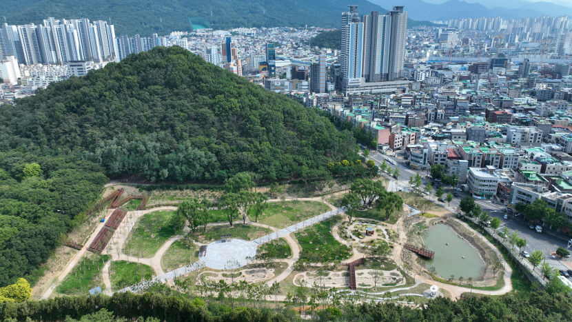 [포토뉴스] 개장 앞두고 모습 드러낸 대구 대표 도시숲