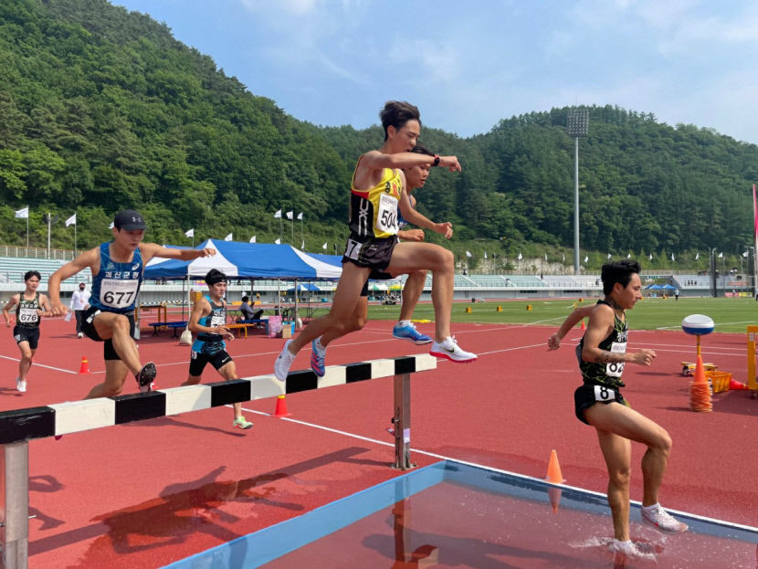 10代 맞아?…TK 육상꿈나무들 성인선수 제압 우승