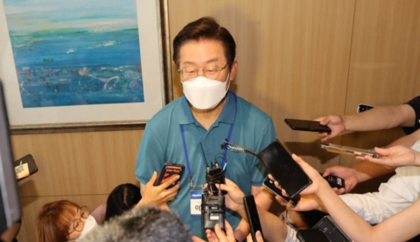 민주당, 워크숍서 이재명에 8·28 전당대회 불출마 요구