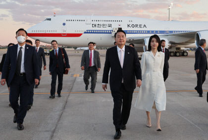 윤석열 대통령, 나토 정상회의 참석차 스페인 마드리드 도착