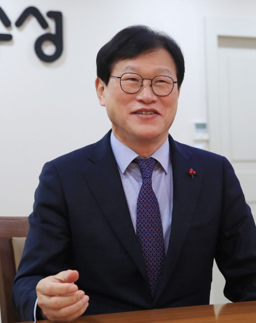 [민선 8기 대구 구청장·군수에게 듣는다 .1] 김대권 수성구청장…경산시와 협력 청년 특구 만들겠다