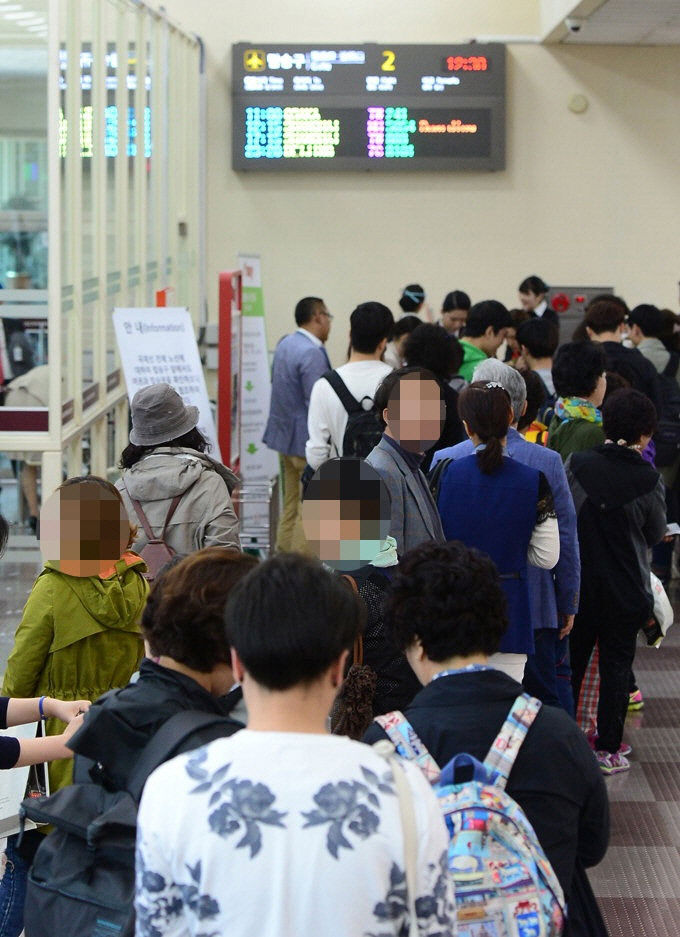 남다른 인연, 계속 이어질까…대구시-티웨이 본사 대구이전 등 협약