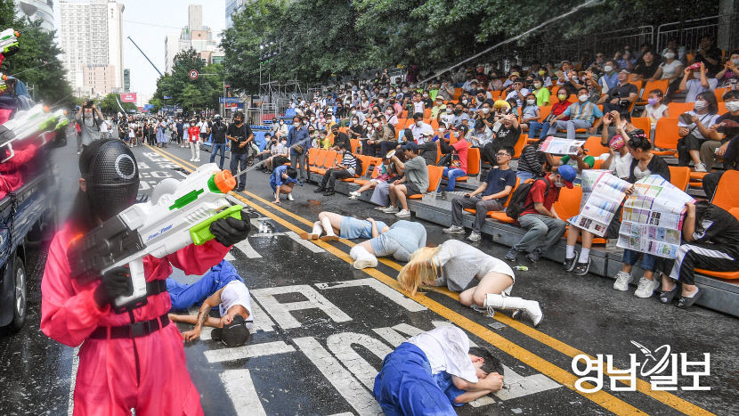 [포토뉴스] 파워풀 대구 페스티벌, 더위 날리는 워터퍼레이드