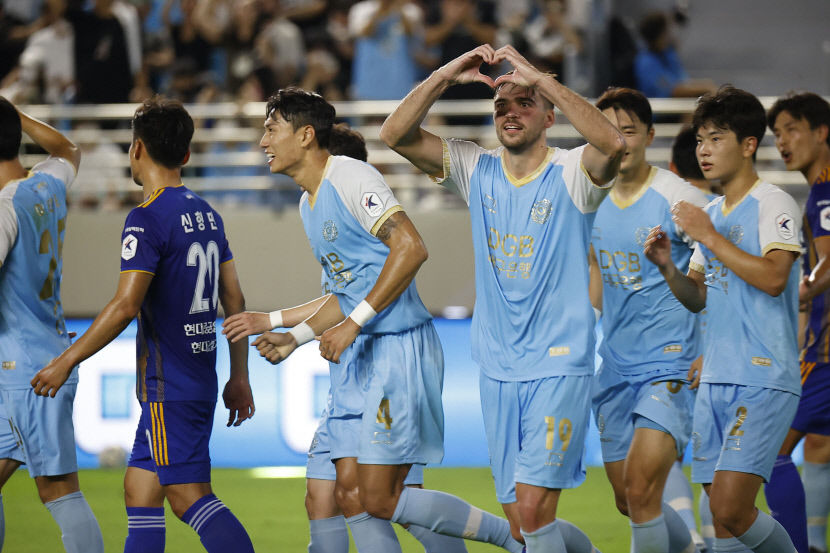더 단단해진 달구벌 철옹성…대구FC, 12경기 연속 무패 달성