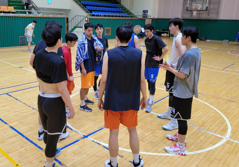 지옥의 제주 전지훈련…가스公 유도훈 감독 한계 뛰어넘는 계기 될 것