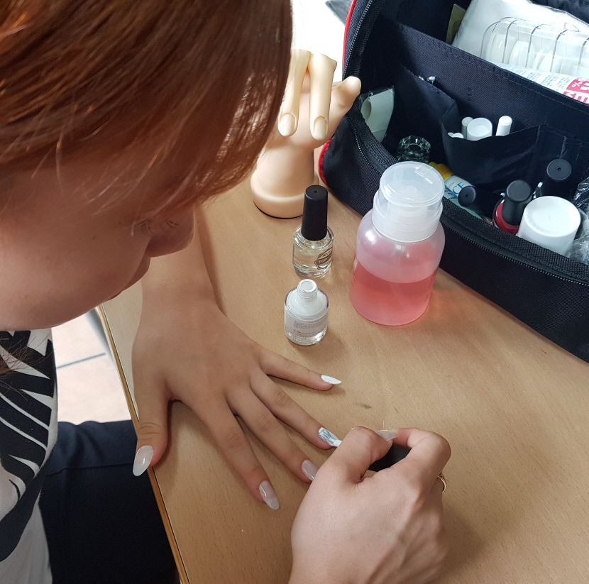 손손톱