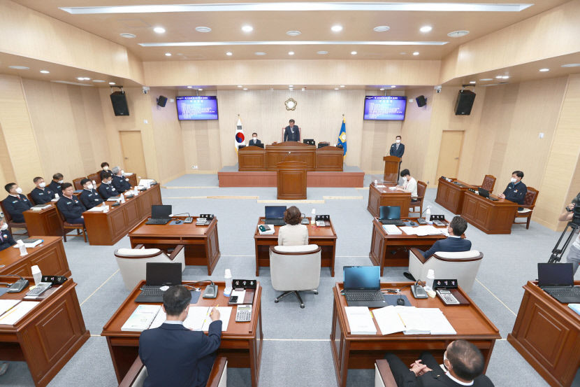 청송 산림레포츠 휴양단지 조성사업 실시협약서 체결 동의안 등 안건 심사