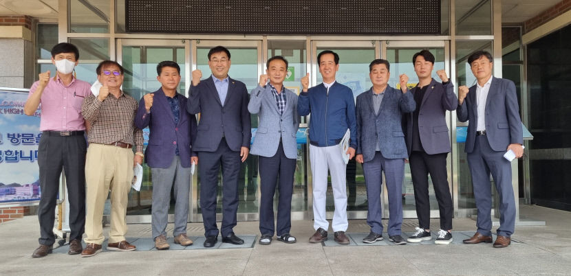 칠곡군 약목고 동문,  기초-광역의회에 4명 진출