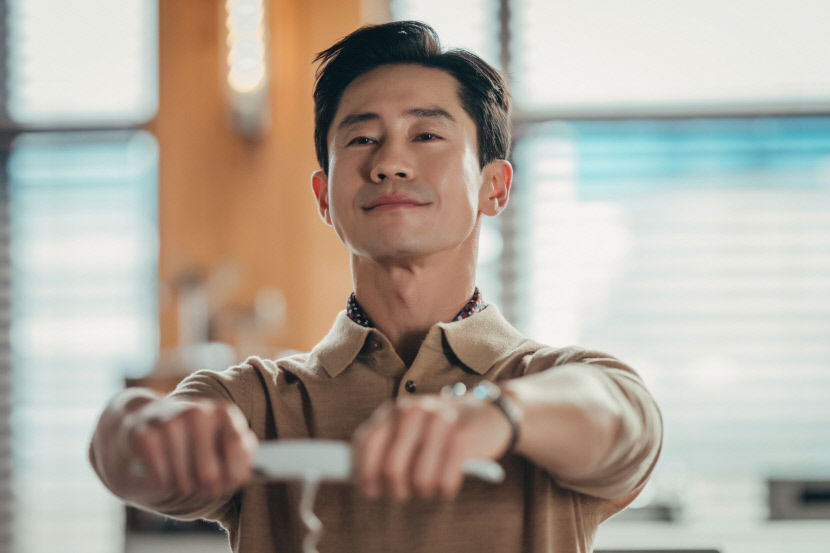 [연예가] 쿠팡플레이 시트콤 유니콘…신하균 허세충만 CEO 변신