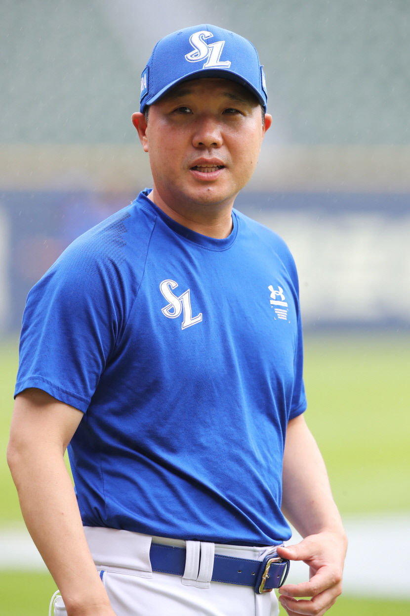비에 미뤄진 박진만 체제 데뷔전…잠실 삼성-두산전 우천 취소