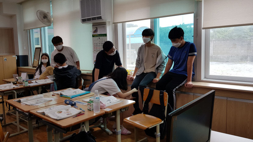상주 청리중 합리적인 고교 선택을 위한 디딤돌 프로그램 좋은 반응