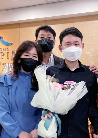 [동네뉴스] 드라마 밖의 우영우…타악기 연주로 봉사하는 자폐청년