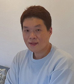 기획전 개최 신사훈 작가 NFT 아트 희망자에 조언…블록체인 시장 급등락에 연연하지 말고 꾸준한 작품활동 해야