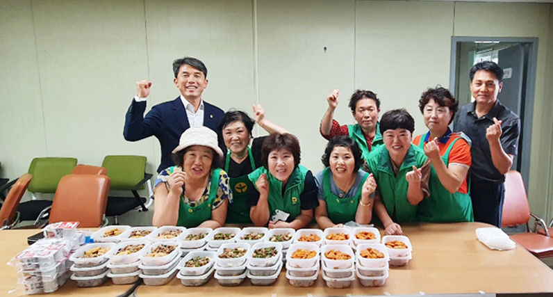안동 일직면 새마을부녀회, 홀몸 어르신에 반찬 후원