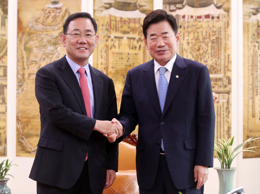 주호영 여당 내 혼란 죄송…김진표 통합의 정치 해 달라