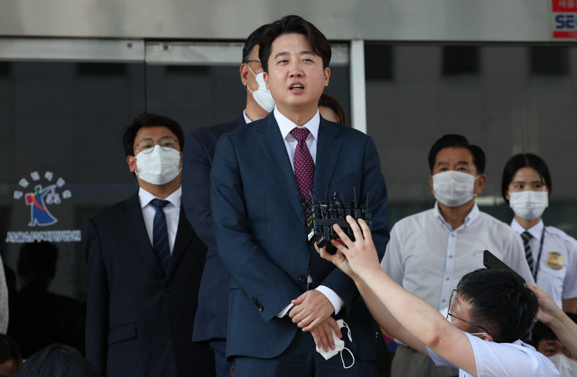 이준석 당내 민주주의 훼손…국민의힘 절차 문제 없어