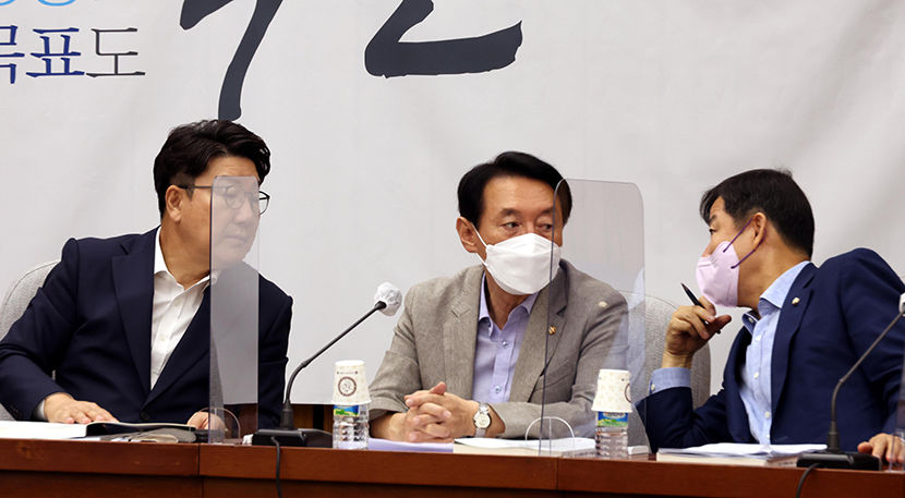 이준석 전 대표 절대자가 사태 주도했다며 윤 대통령 지목