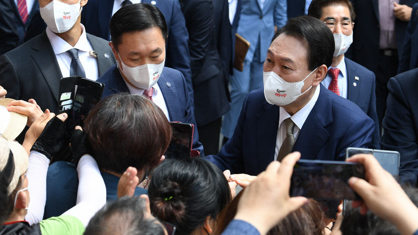 대구 서문시장 찾은 윤석열 대통령 전통시장은 늘 민심이 흐르는 곳