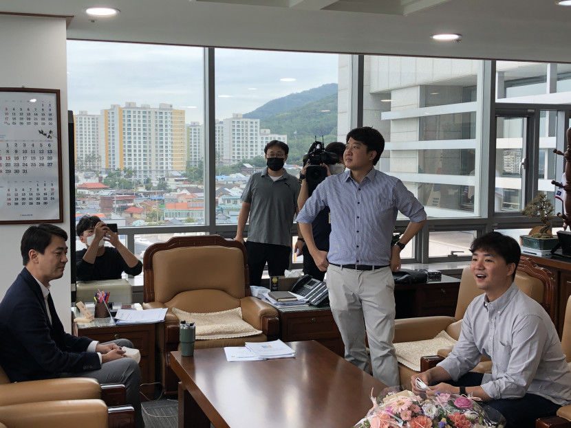 [포토뉴스] 이준석 전 대표 달성군청 방문