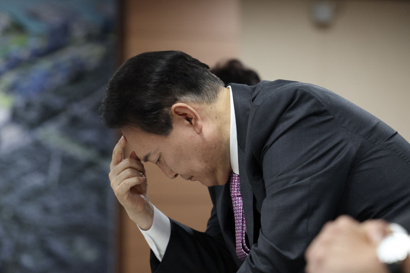 尹, 여당 의원들에게 SOS? 대통령실 사실 아냐…집무실 이전비 초과도 반박