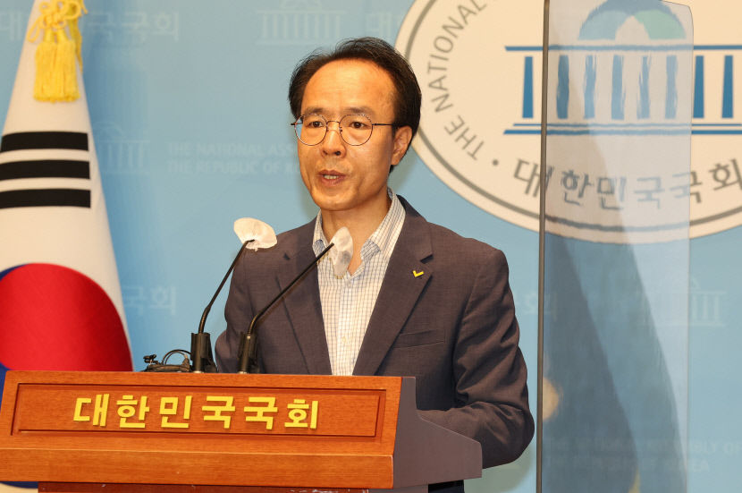 정의당 비례 국회의원 총사퇴 권고, 당원 총투표서 부결