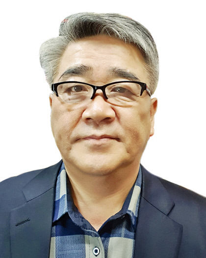 [이경엽의 한자마당] 어휘력 향상…한자 알면 그 글자 공유하는 낱말들 스스로 어휘 증식…독서 효율 높아져