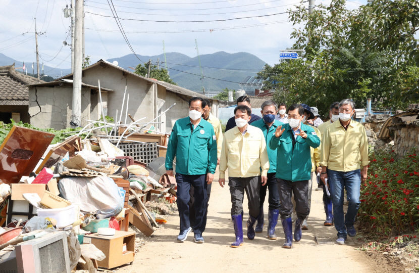 주낙영 경주시장 등 추석 연휴 반납…나흘째 피해 복구