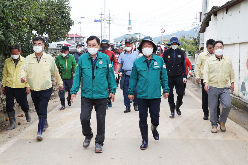 권기창 안동시장, 포항 이어 경주서도 태풍피해 복구작업 구슬땀