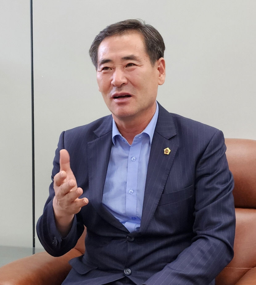 이동욱 대구시의회 교육위원장 지역별 교육격차 해소하겠다