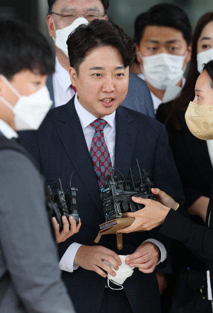 국민의힘 비대위 가처분 결과 이번주 나올듯…與 운명 가를 한 주, 다시 시작