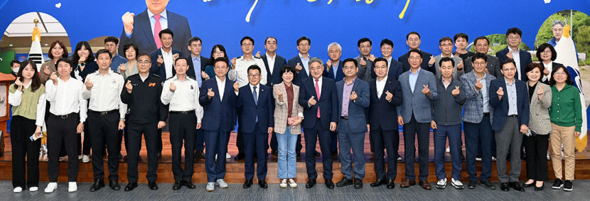강성조 최장수 경북도 행정부지사 퇴임