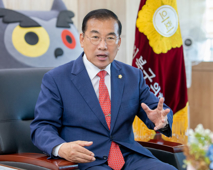 인1