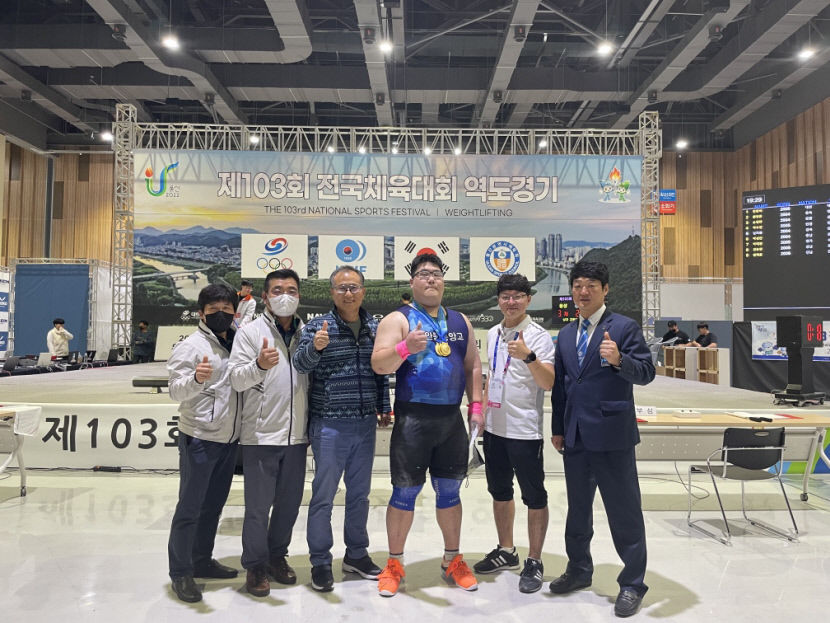 안동 중앙고 남지용 전국체전 역도서 3관왕…김요한 2관왕